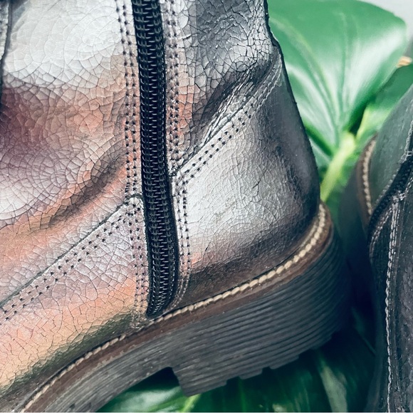 Shellys London Tyra Silver Metallic Crinkled leather Combat Boots Buckle Size 36 - Picture 10 of 16